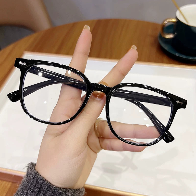 Elegant and youthful, genuine women's reading glasses, fashionable and stylish reading glasses for women, ultra-light, anti-blue light, eye protection and aging light