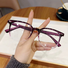 Elegant and youthful, genuine women's reading glasses, fashionable and stylish reading glasses for women, ultra-light, anti-blue light, eye protection and aging light